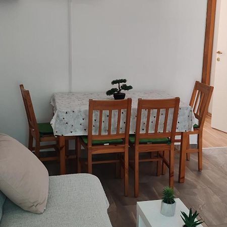 Zara Apartment Esterno foto