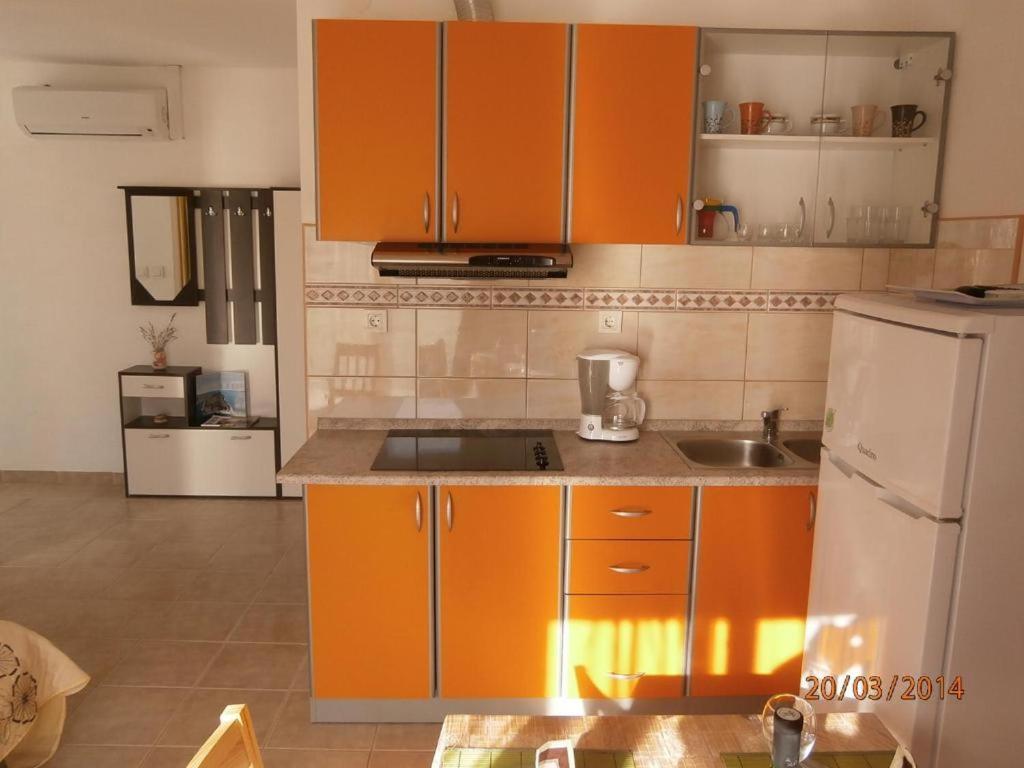 Zara Apartment Esterno foto